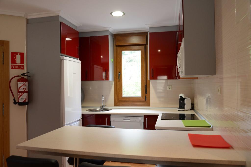 Apartamentos El Rincon De Limes กันกัส เดล นาเซอา ห้อง รูปภาพ