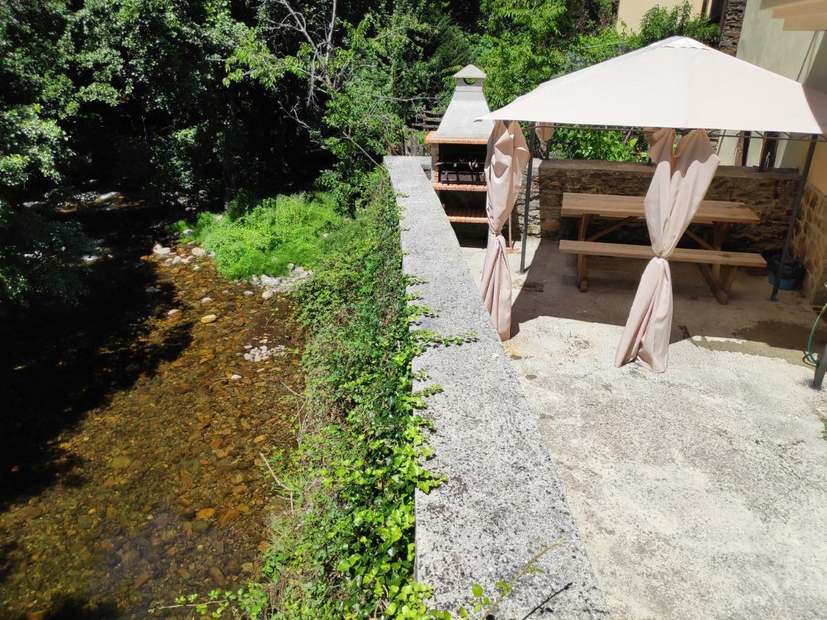 Apartamentos El Rincon De Limes กันกัส เดล นาเซอา ภายนอก รูปภาพ